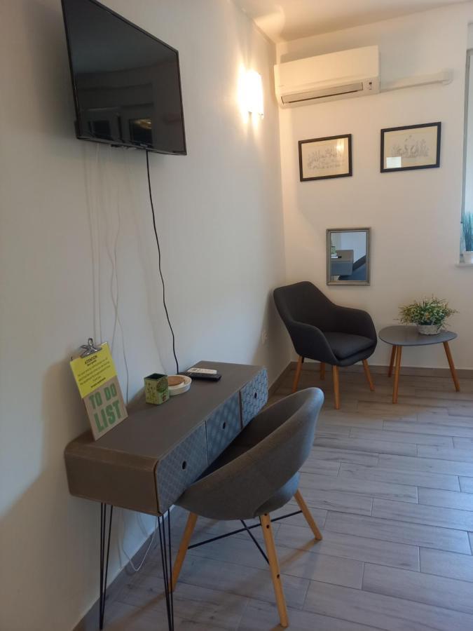Faveria Apartments Amphitheater With Free Parking بولا المظهر الخارجي الصورة