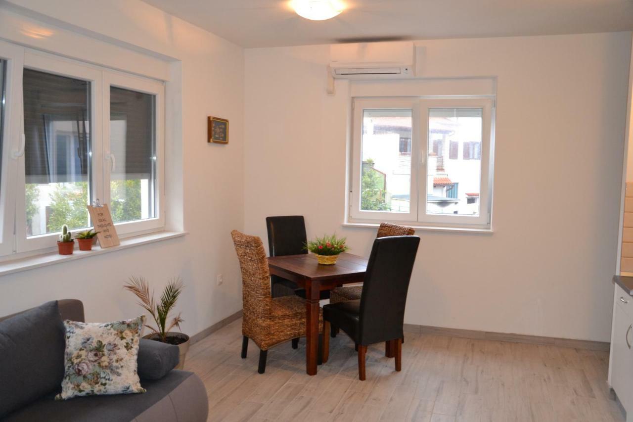 Faveria Apartments Amphitheater With Free Parking بولا المظهر الخارجي الصورة